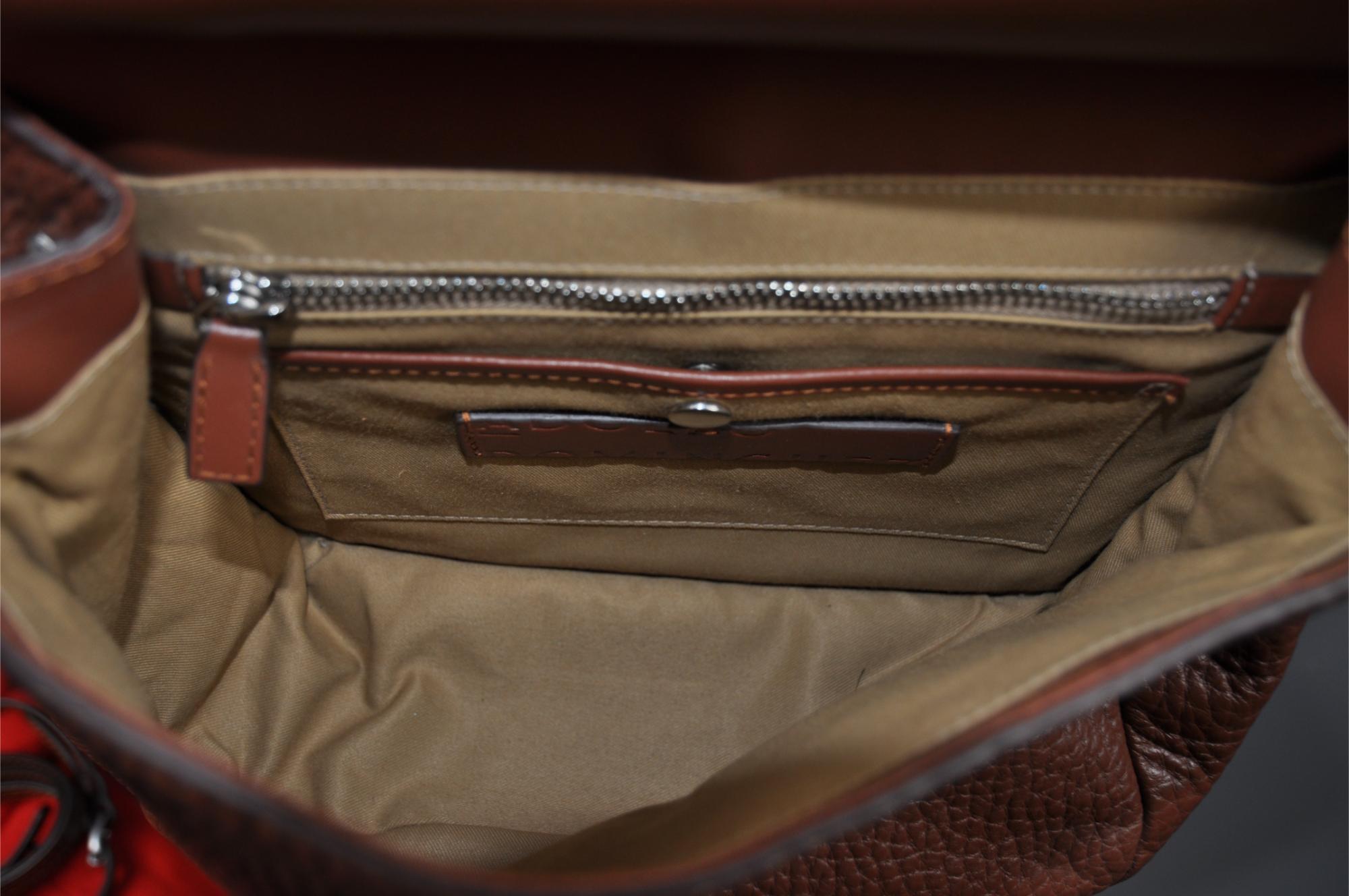 Adolfo Dominguez Tasche