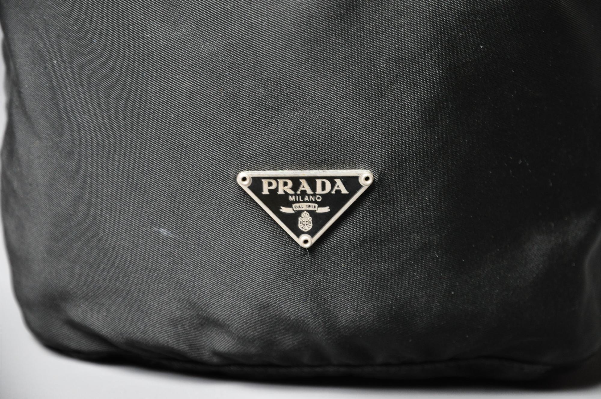 Prada Nylon Beutel