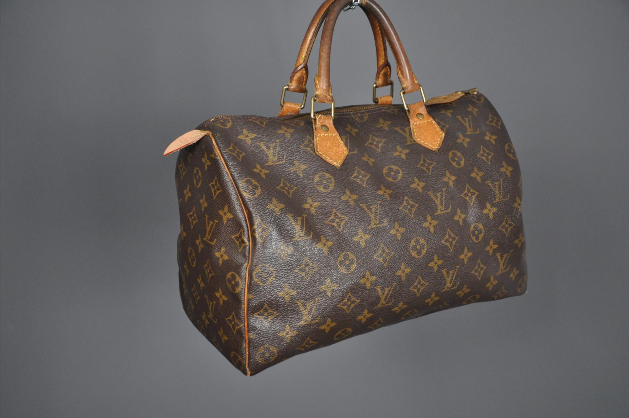 Louis Vuitton Speedy 35