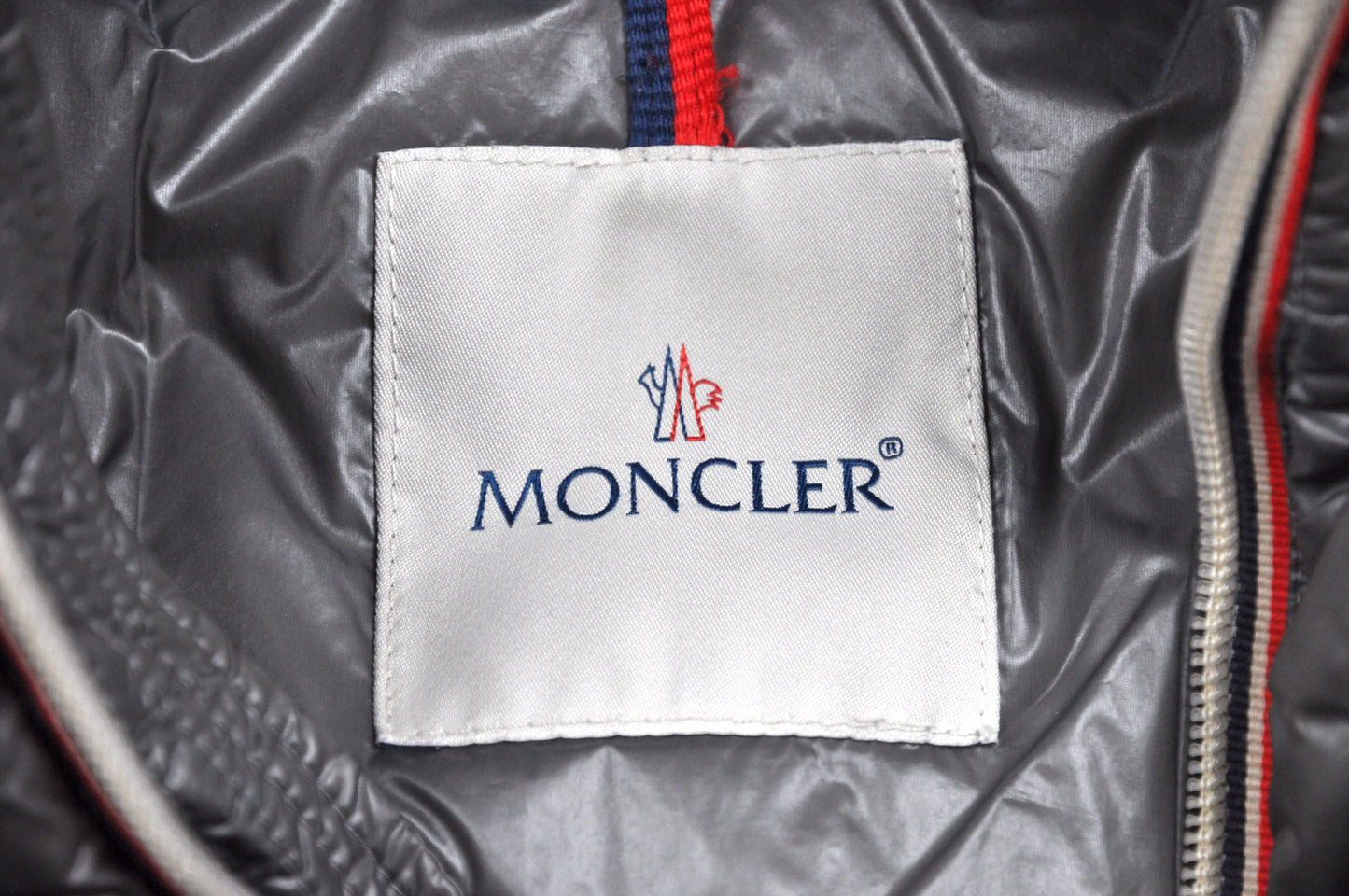 Moncler Maya Puffer Grau (S)