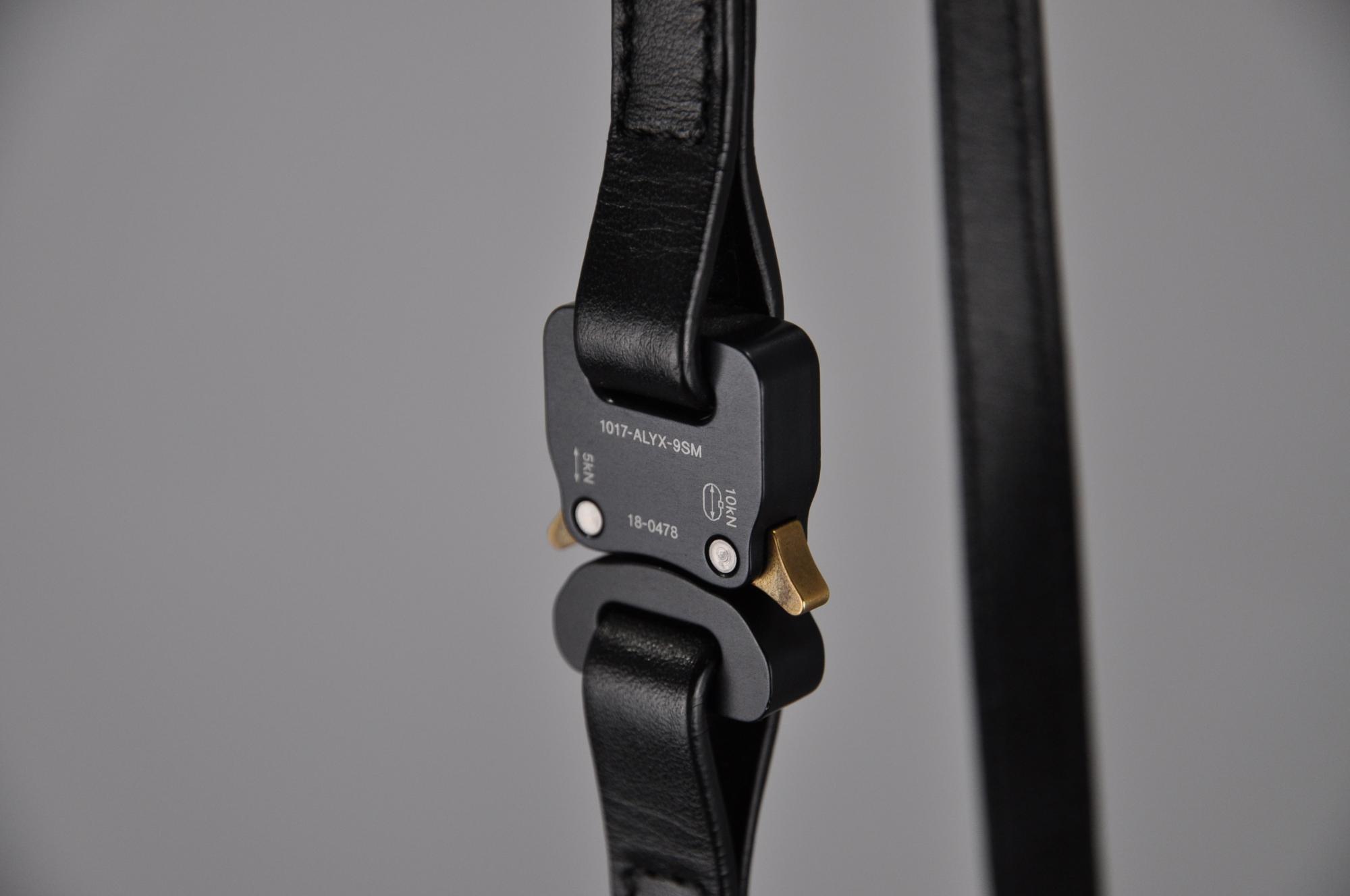 Alyx 1017 Crossbody pouch