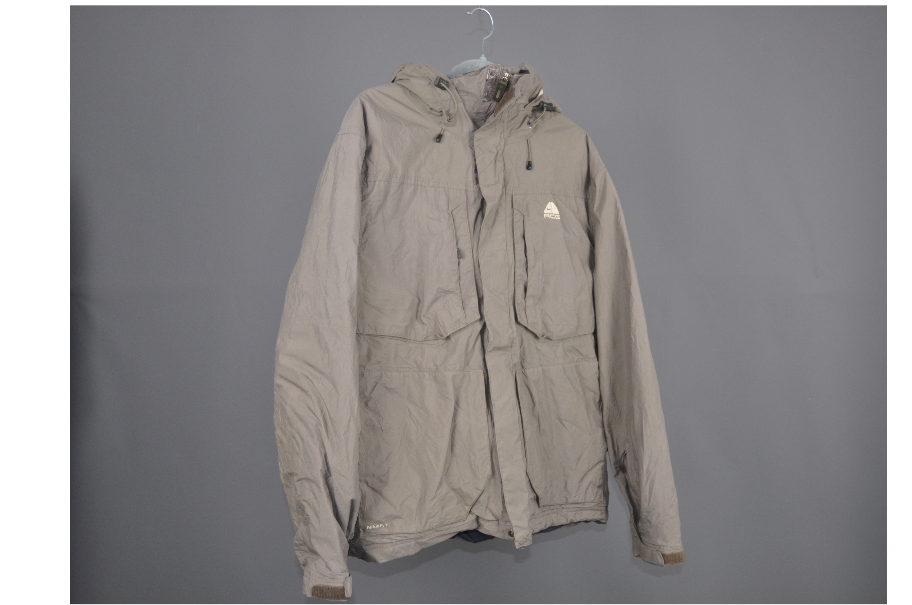 Nike ACG Jacke (L)