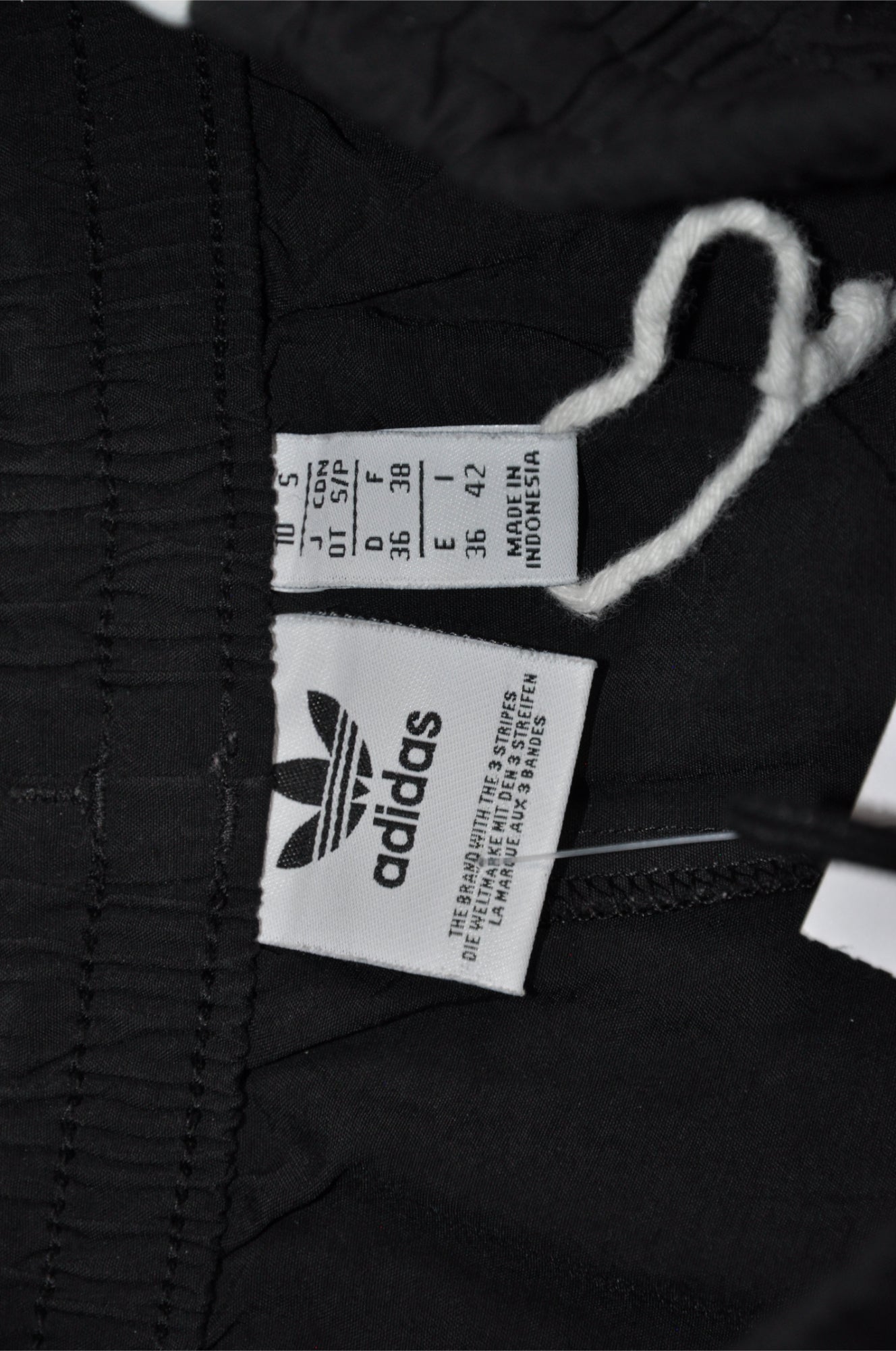 Adidas Trackpant (36)