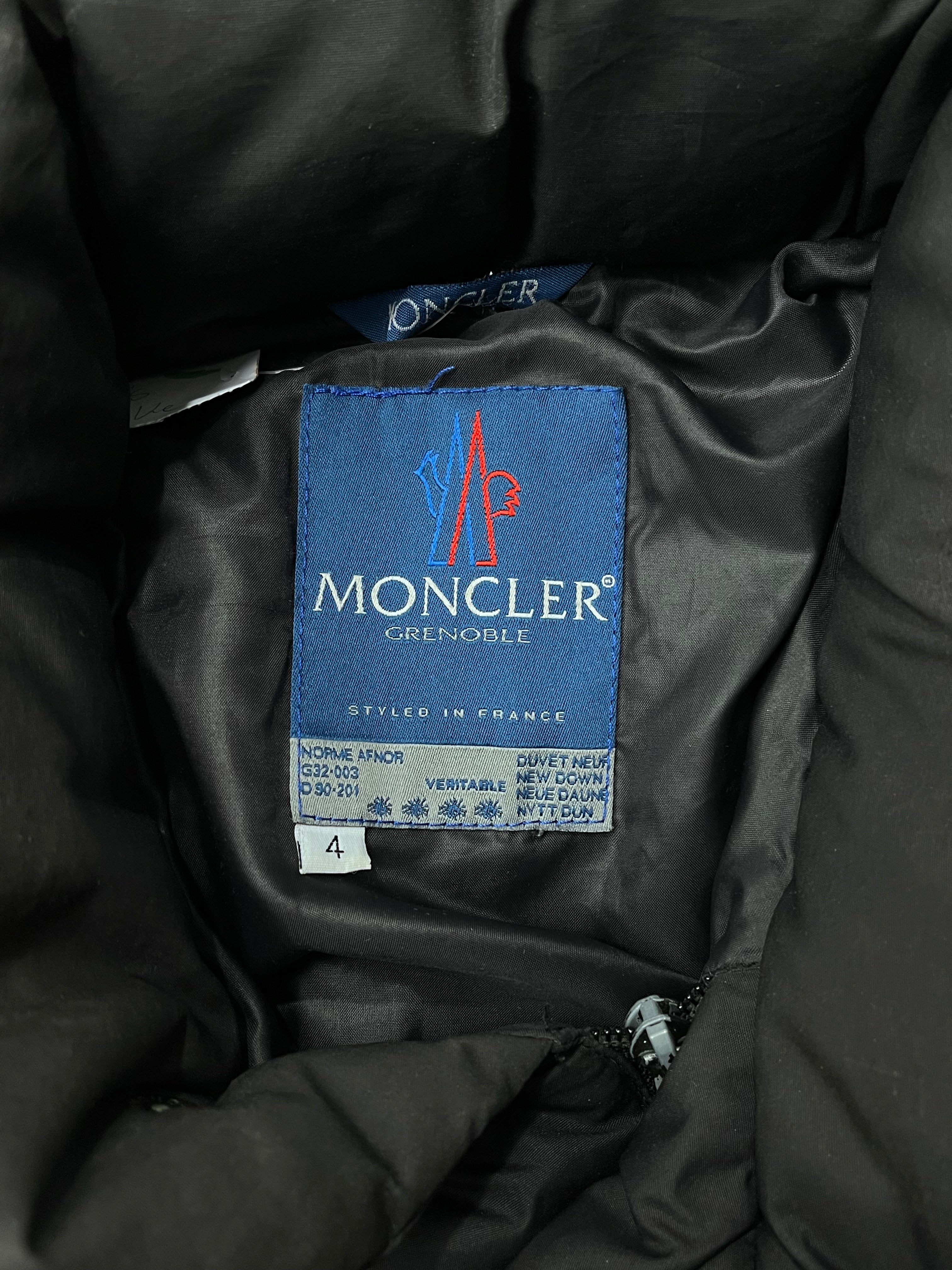 Moncler Jacke (XL)