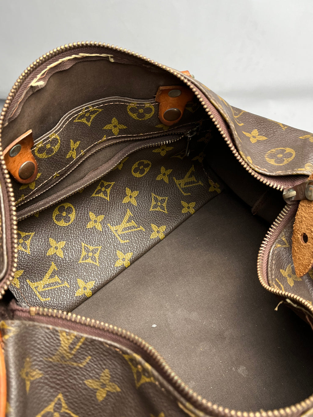 Louis Vuitton Speedy