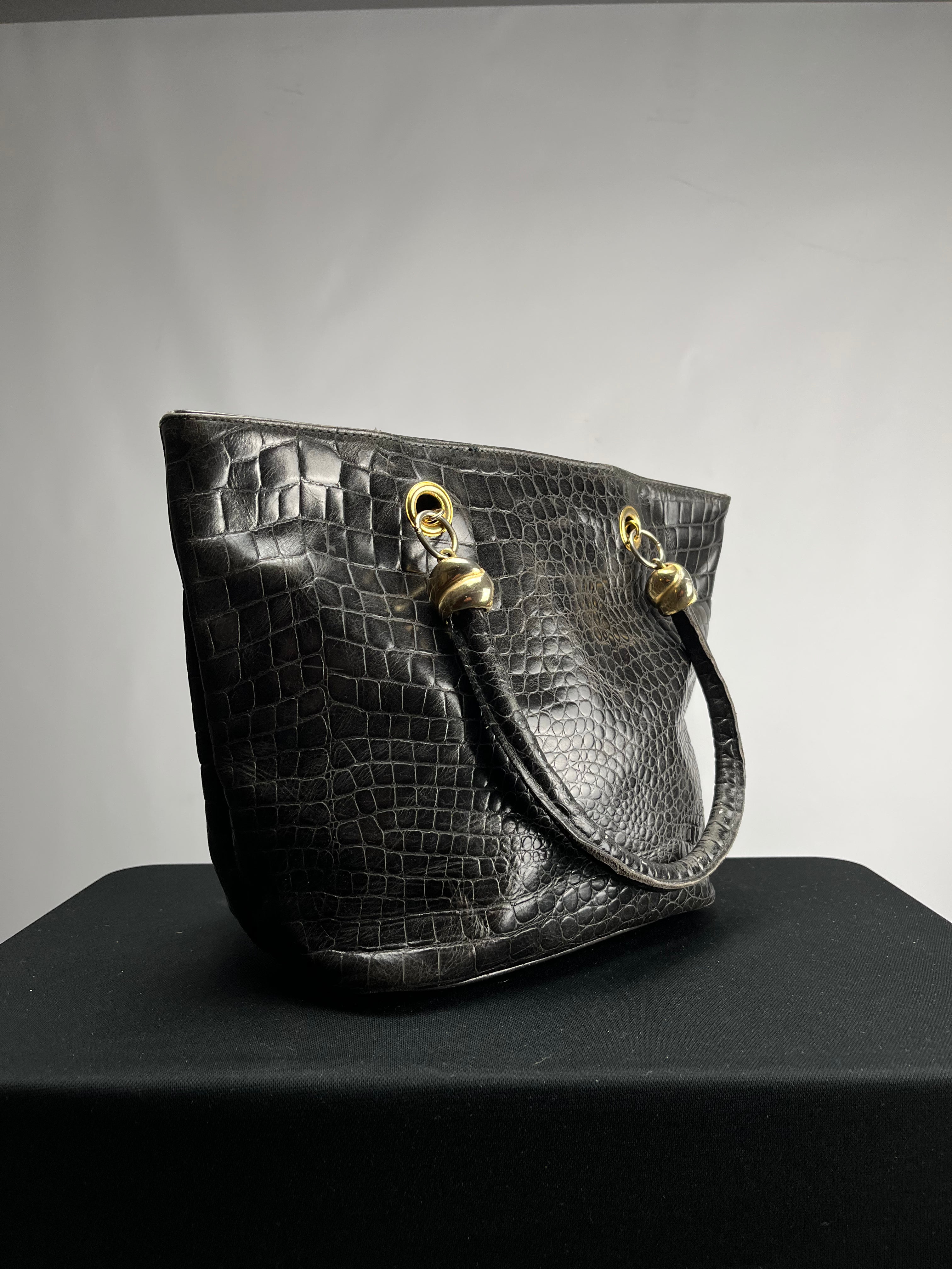 Ledertasche in Kroko Optik