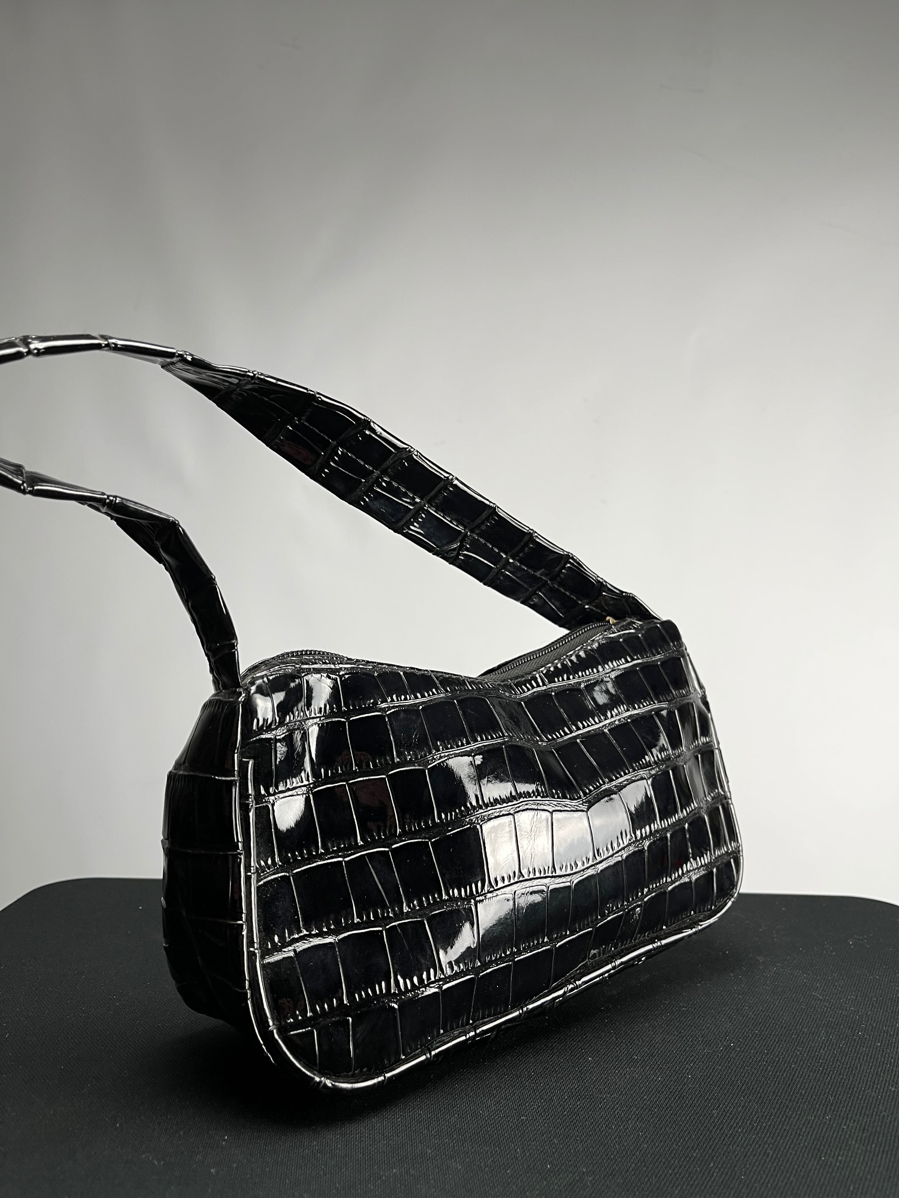 Handtasche in Krokoleder Optik